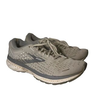 Brooks Ghost 13 Womens 8.5 Gray Running Shoes Lace Up Low Top